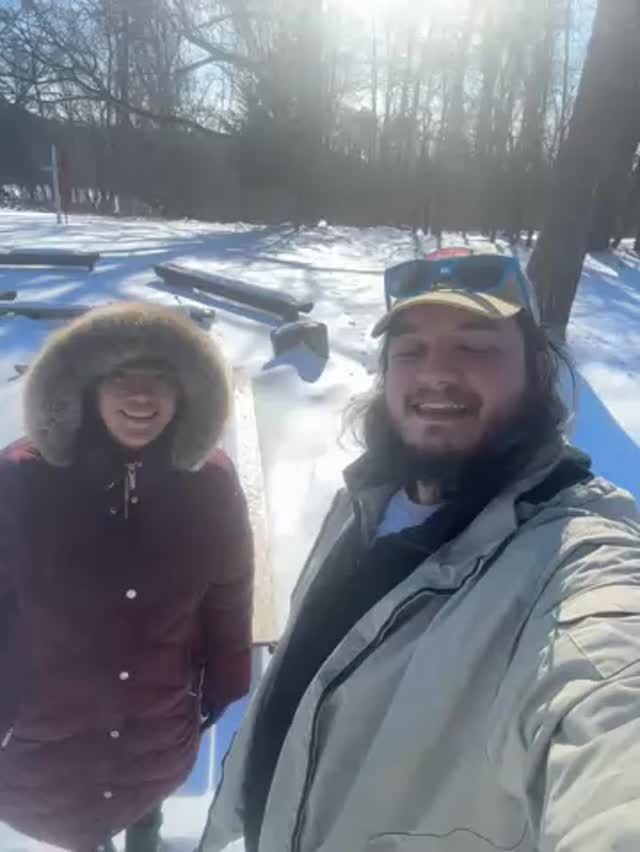 Don’t forget, today until 4PM you can come sledding for free here at Manidokan! There will also be a warming station in Riverview lodge with coffee, hot chocolate and tea available! Come see us!